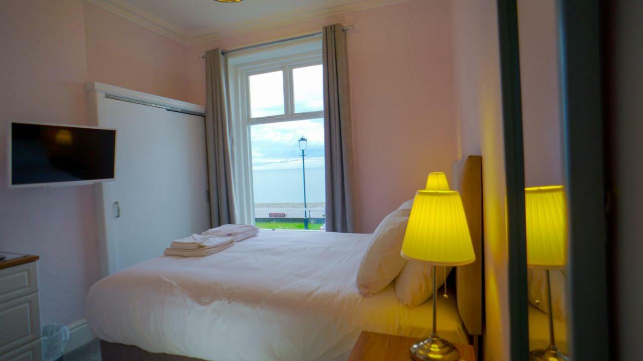Hotel Carmel House Llandudno Esterno foto